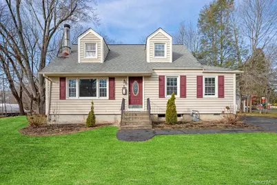 6 Cobble Place, Blauvelt, NY 10913 - Photo 1