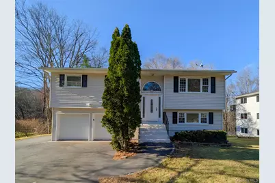 562 Westbrook Drive, Cortlandt Manor, NY 10567 - Photo 1