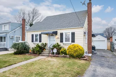 20 Kenneth Avenue, Bellmore, NY 11710 - Photo 1