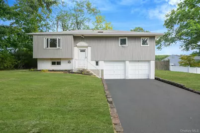 10 Elayne Court, Smithtown, NY 11787 - Photo 1