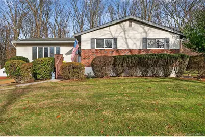 10 Fleetwood Avenue, Chestnut Ridge, NY 10977 - Photo 1