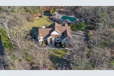 7 Pitch Pine Court, Northport, NY 11768 - Photo 1