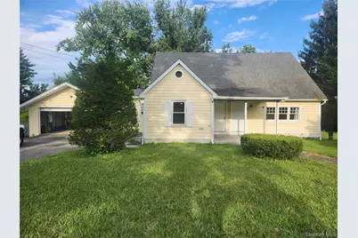 31 West Street, Marlboro, NY 12542 - Photo 1