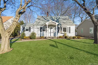 23 Harvard Street, Roslyn Heights, NY 11577 - Photo 1