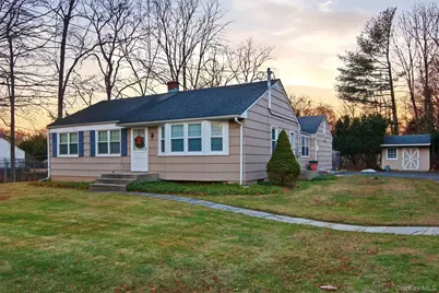 10 Catalpa Lane, Stony Brook, NY 11790 - Photo 1