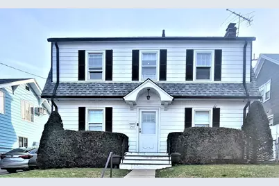 290 Roberts Avenue, Yonkers, NY 10703 - Photo 1