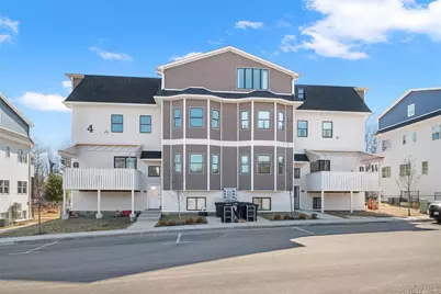 4 Market Street #301, Bloomingburg, NY 12721 - Photo 1
