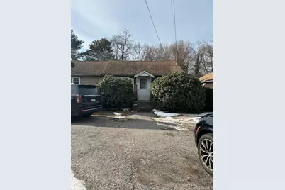 7 Deer Park Road, Huntington Station, NY 11743 - Photo 1