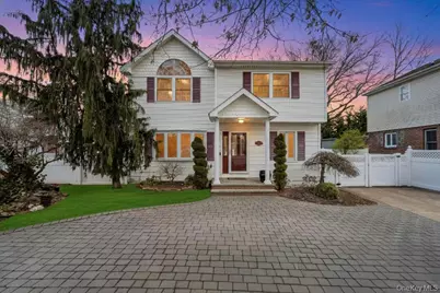2585 Oceanside Road, Oceanside, NY 11572 - Photo 1