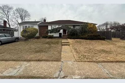 346 Holmes Street, Levittown, NY 11756 - Photo 1