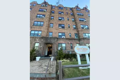 141 Wyckoff Place #6-E, Woodmere, NY 11598 - Photo 1
