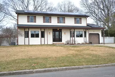 34 Stewart Circle N, Centereach, NY 11720 - Photo 1