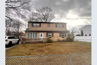 20 W Belmont Street, Bay Shore, NY 11706 - Photo 1