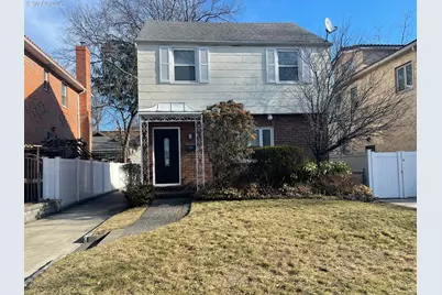 64-33 184th Street, Fresh Meadows, NY 11365 - Photo 1