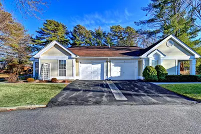 10 Oakdale Court, Ridge, NY 11961 - Photo 1