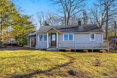 875 Oak Avenue, Southold, NY 11971 - Photo 1