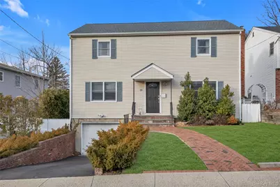 29 3rd Avenue, Port Washington, NY 11050 - Photo 1