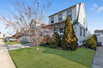 15 Eton Street, Valley Stream, NY 11581 - Photo 1