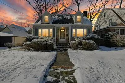 82 Spruce Avenue, Floral Park, NY 11001 - Photo 1