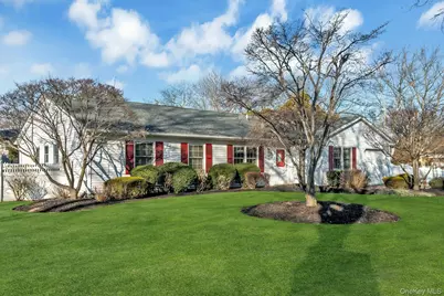 84 Strathmore Village Drive, South Setauket, NY 11720 - Photo 3