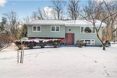 115 Old Pascack, Pearl River, NY 10965 - Photo 1