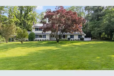 306 Southdown Road, Lloyd Harbor, NY 11743 - Photo 1
