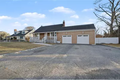 158 Moffitt Boulevard, Islip, NY 11751 - Photo 1