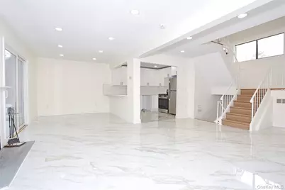 269 Treetop Circle, Nanuet, NY 10954 - Photo 1