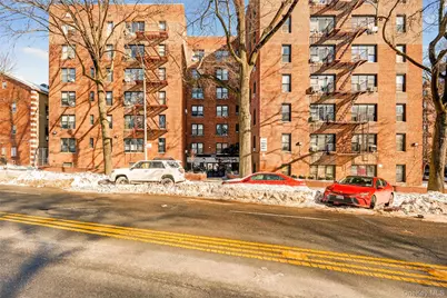 2244 Bronx Park E #1H, Bronx, NY 10467 - Photo 1