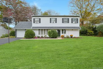 32 Lambert Lane, New Rochelle, NY 10804 - Photo 1