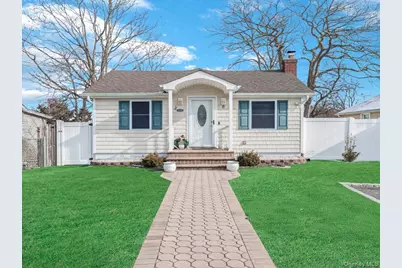 27 Denton Street, Patchogue, NY 11772 - Photo 1