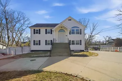 56 Park Lane, Medford, NY 11763 - Photo 1