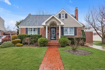 212 Wilton Street, New Hyde Park, NY 11040 - Photo 1