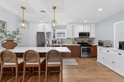 1024 Oaks Drive, Franklin Square, NY 11010 - Photo 1