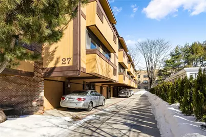 27 Bond Street #B, Great Neck, NY 11021 - Photo 1