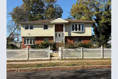 2842 Dahlia Avenue, Baldwin, NY 11510 - Photo 1