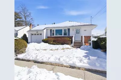 633 Evelyn Avenue, East Meadow, NY 11554 - Photo 1