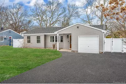 33 Loughlin Drive, Shirley, NY 11967 - Photo 1