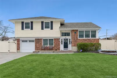 23 Cynthia Lane, East Islip, NY 11730 - Photo 1