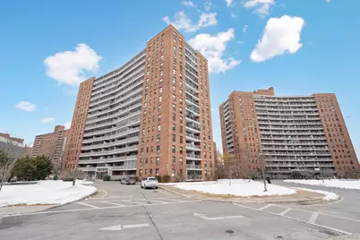 61-15 98th Street #8J, Rego Park, NY 11374 - Photo 1