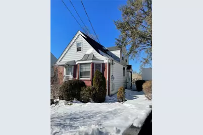 39 McCollom Place, Yonkers, NY 10704 - Photo 1