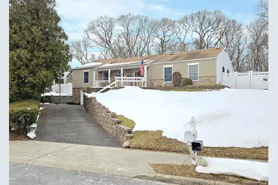 25 Spruceton Street, Selden, NY 11784 - Photo 1