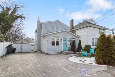 6 Charles Place, Bayville, NY 11709 - Photo 1
