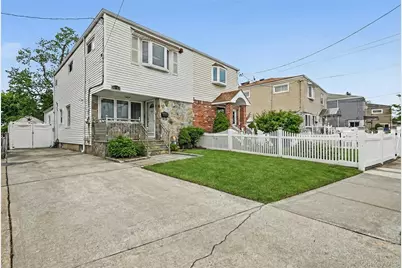 6404 136th Street, Flushing, NY 11367 - Photo 1