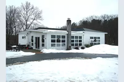 220-224 Hobbs Lane #220 224A 224B, Clinton Corners, NY 12514 - Photo 1