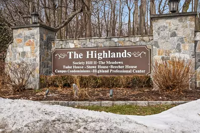 4 Nottingham Circle, Peekskill, NY 10566 - Photo 1