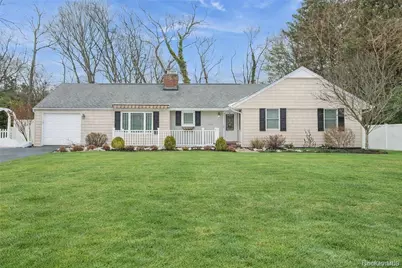 9 Elm Lane NE, Stony Brook, NY 11790 - Photo 1