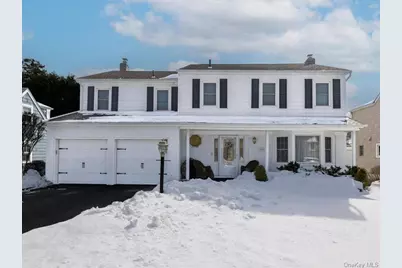 16 Wright Road, Rockville Centre, NY 11570 - Photo 1