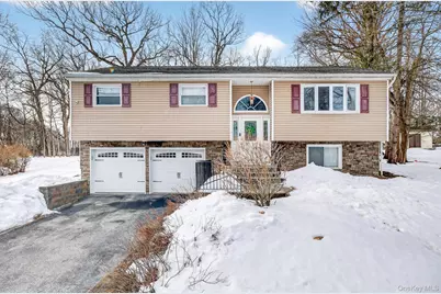 11 Darlene Drive, Poughkeepsie, NY 12601 - Photo 1