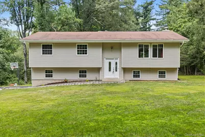424 Cording Lane, Yorktown Heights, NY 10598 - Photo 1